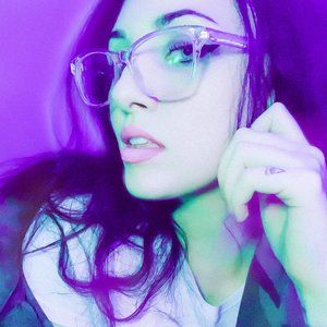 Meet your Posher, Britney